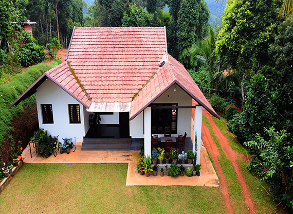 adamya homestay